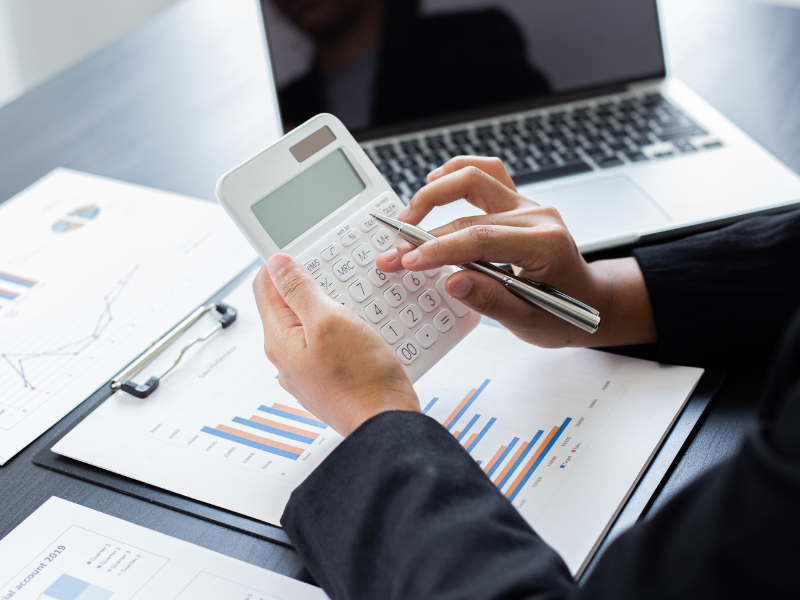How to Use a Settlement Agreement Calculator
